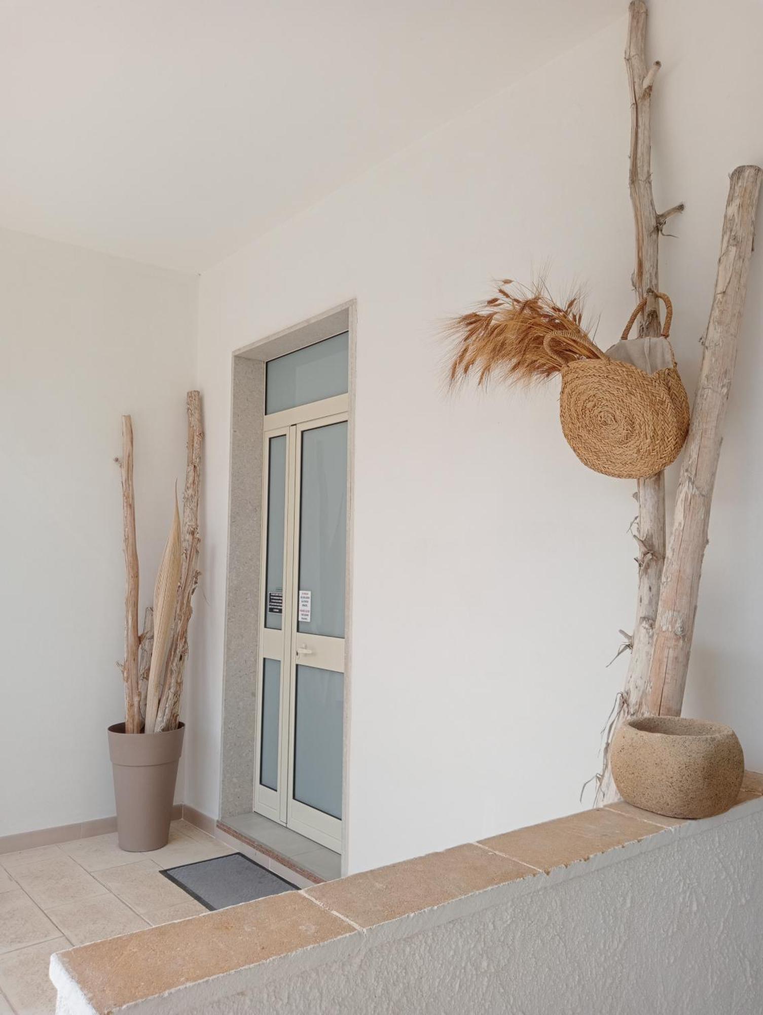 Scogliera Apartments Avola Extérieur photo