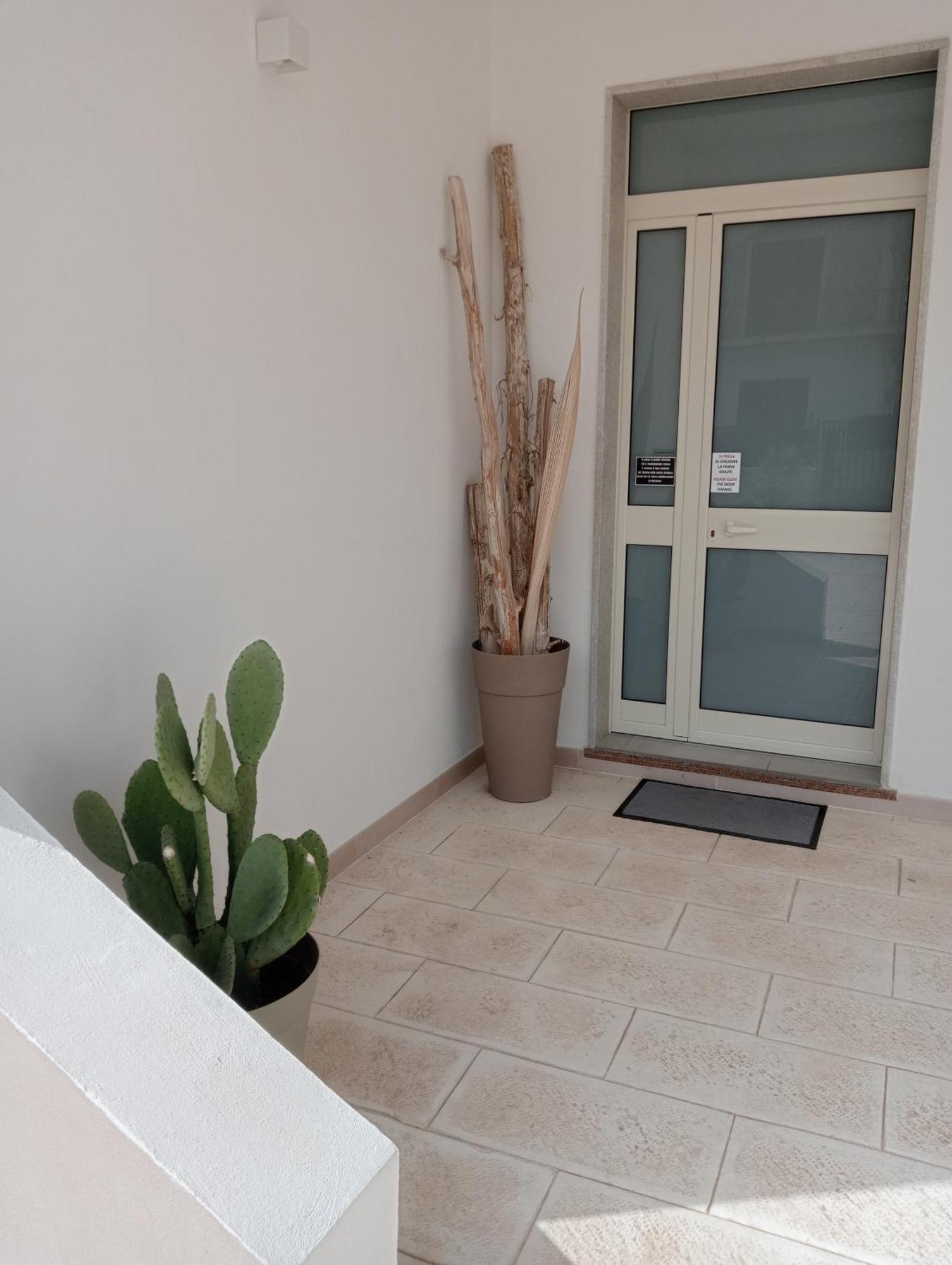 Scogliera Apartments Avola Extérieur photo